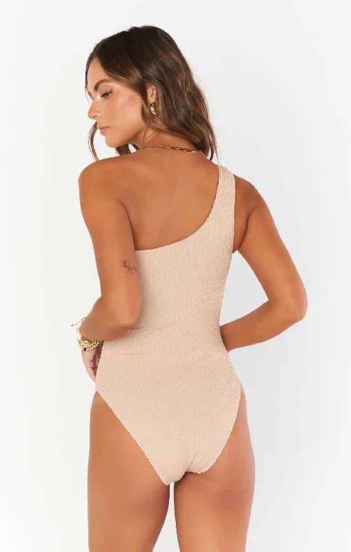 anchor-one-piece-latte-scrunch