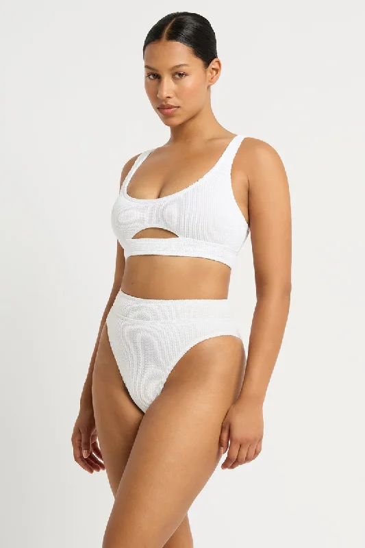 bound059e-optic-white-sasha-crop-eco