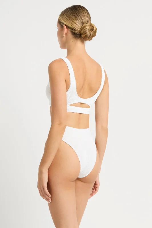 bound059e-optic-white-sasha-crop-eco