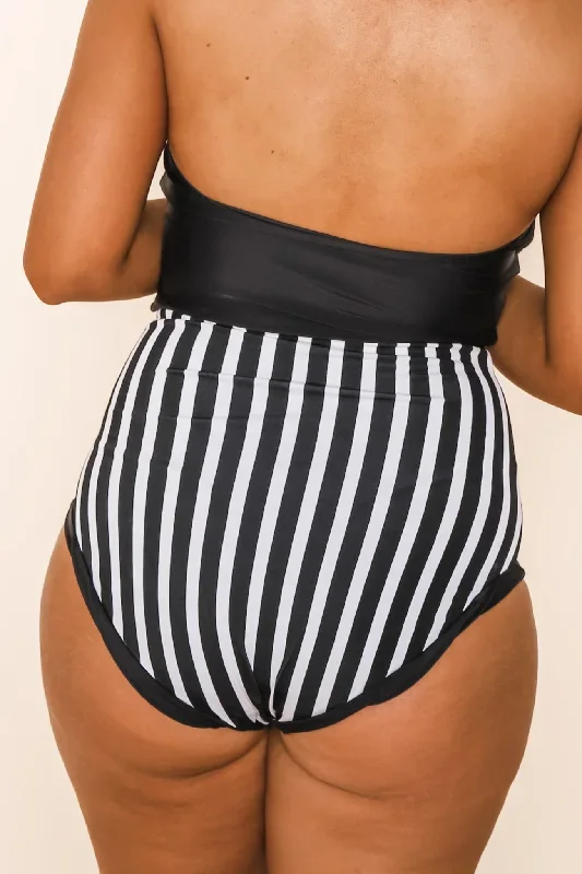 high-rise-reversible-bottoms-black-black-white-stripe