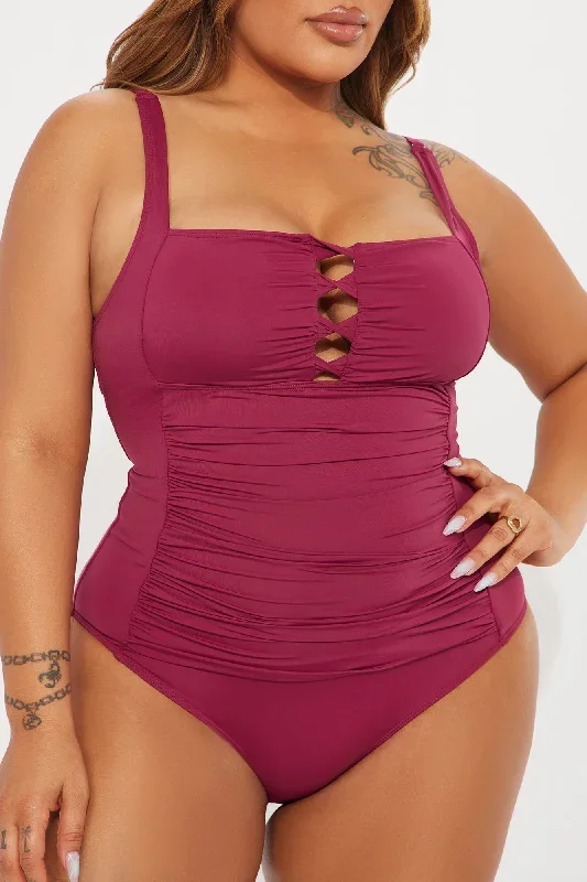 noah-ruched-1-piece-swimsuit-burgundy