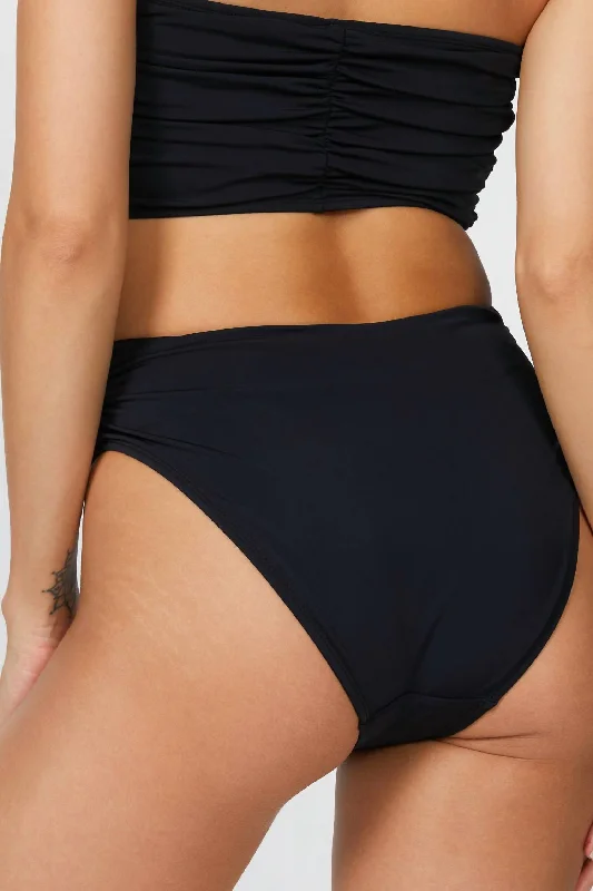 solid-delrey-bottom-in-black-1