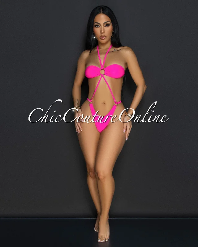 soukena-pink-one-piece-halter-swimsuit