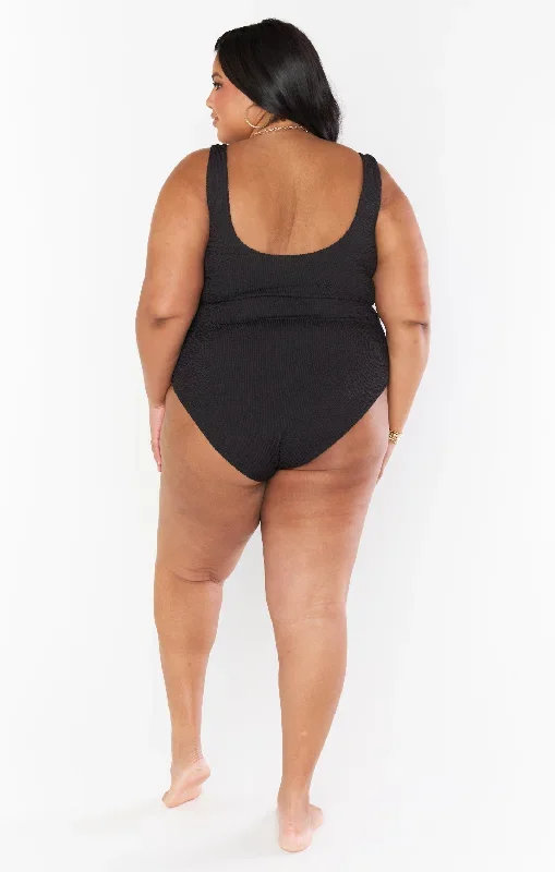 the-scrunch-one-piece-black-scrunch